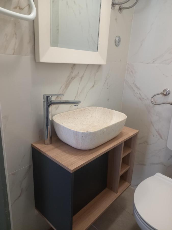 Vila Brig 108 - Private Swimming Pool And Jacuzzi リエカ エクステリア 写真